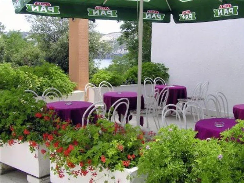 Plaza Sunny Hotel - San Marino Sunny Resort By Valamar kontakter